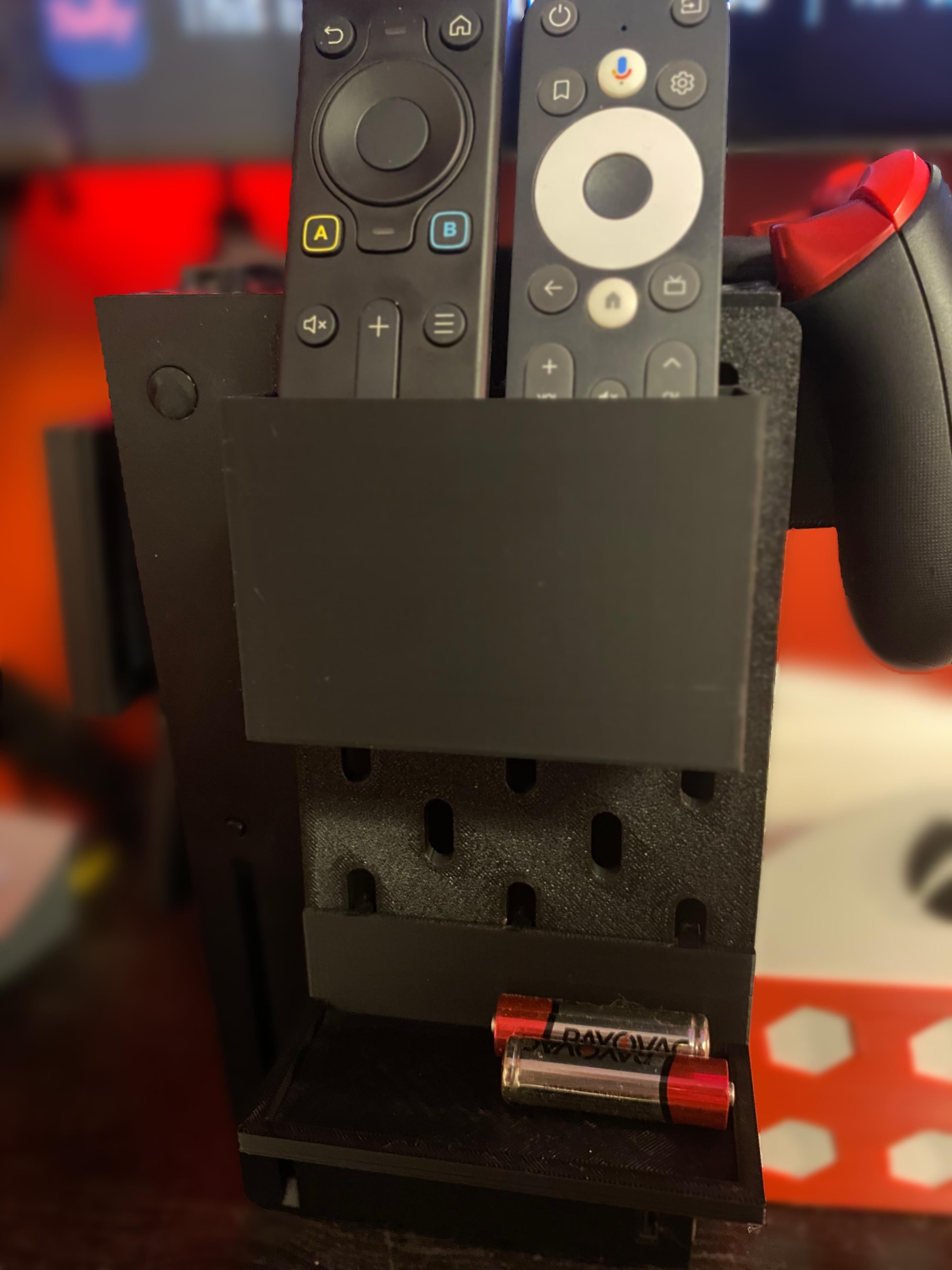 Xbox Series X Skadis PEG Board with Accessories